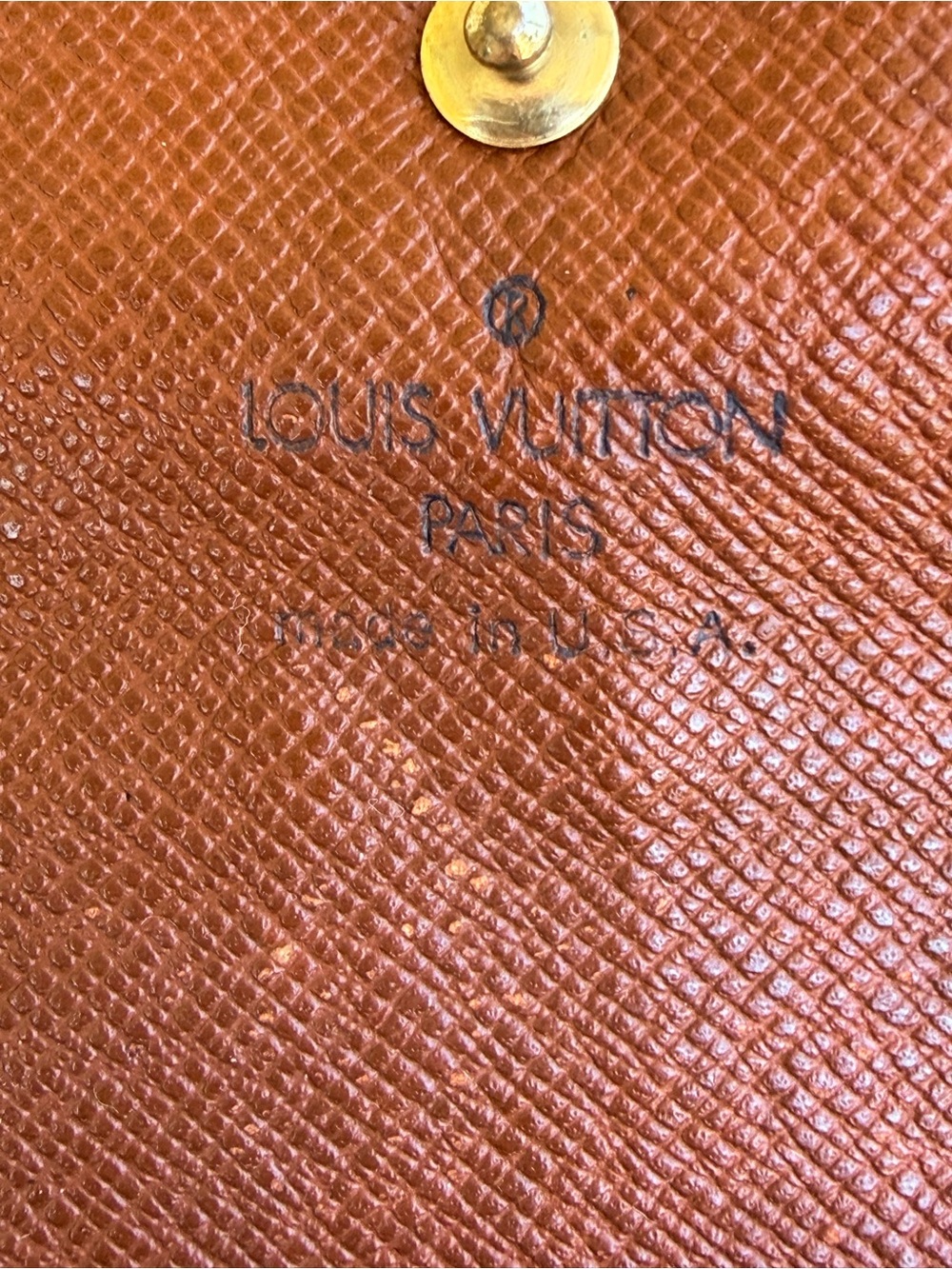 Louis Vuitton International Monogram Wallet ๐๐๐ - Picture 5 of 7